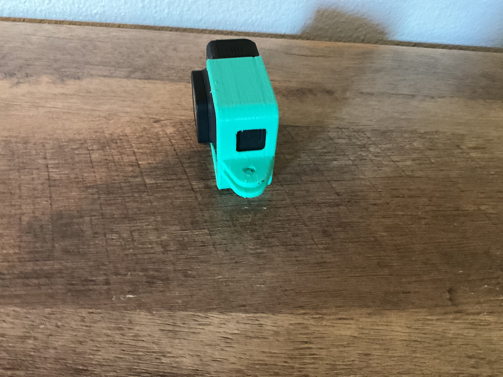 Vertical GoPro Hero 5/6/7 easy fit half case