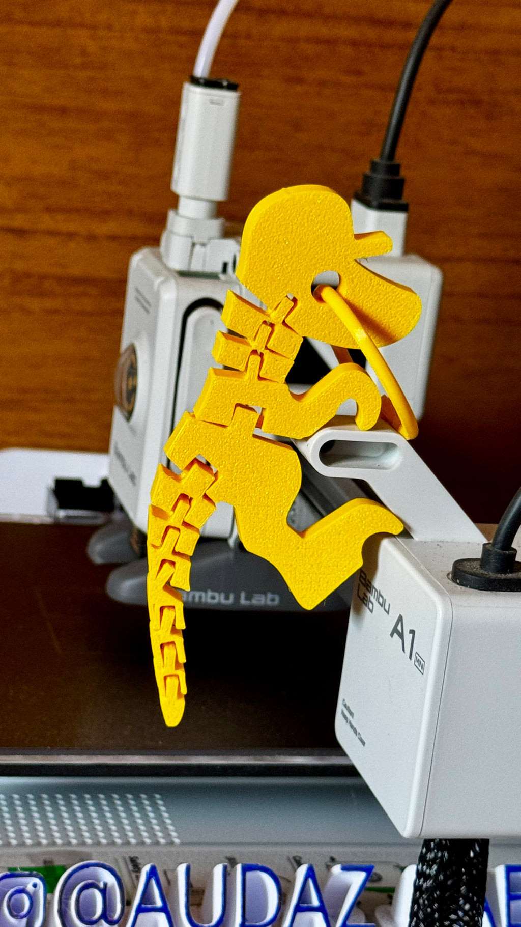 DinoAmigo com argola