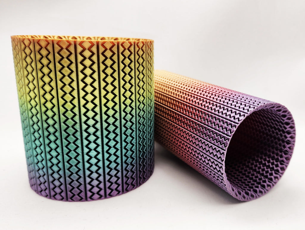 ⌇⌇⌇ Mesmerizing Vase Set - Serrated