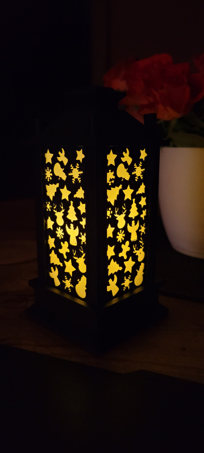 GigaLight Tea Light Lantern - Christmas Leaves