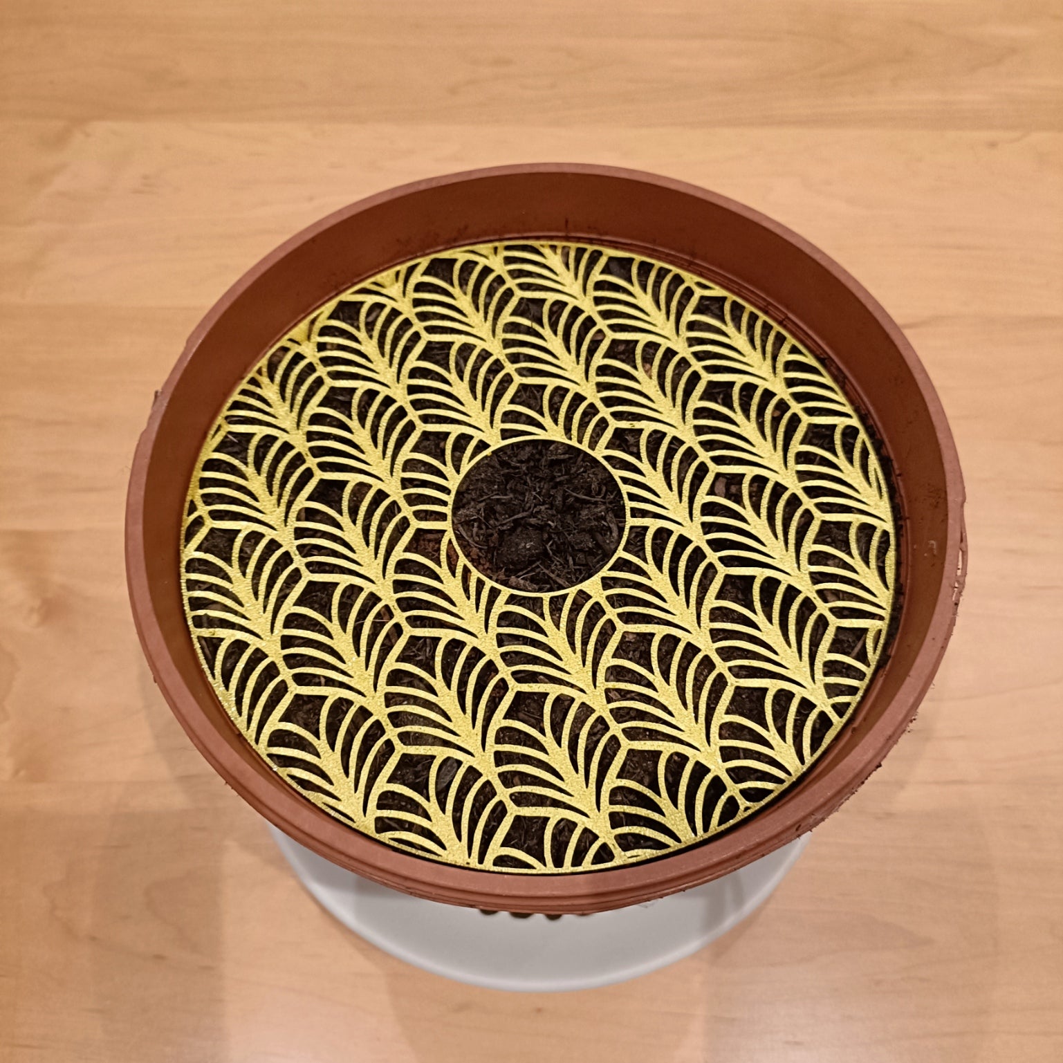 Pet-resistant Plant Protector