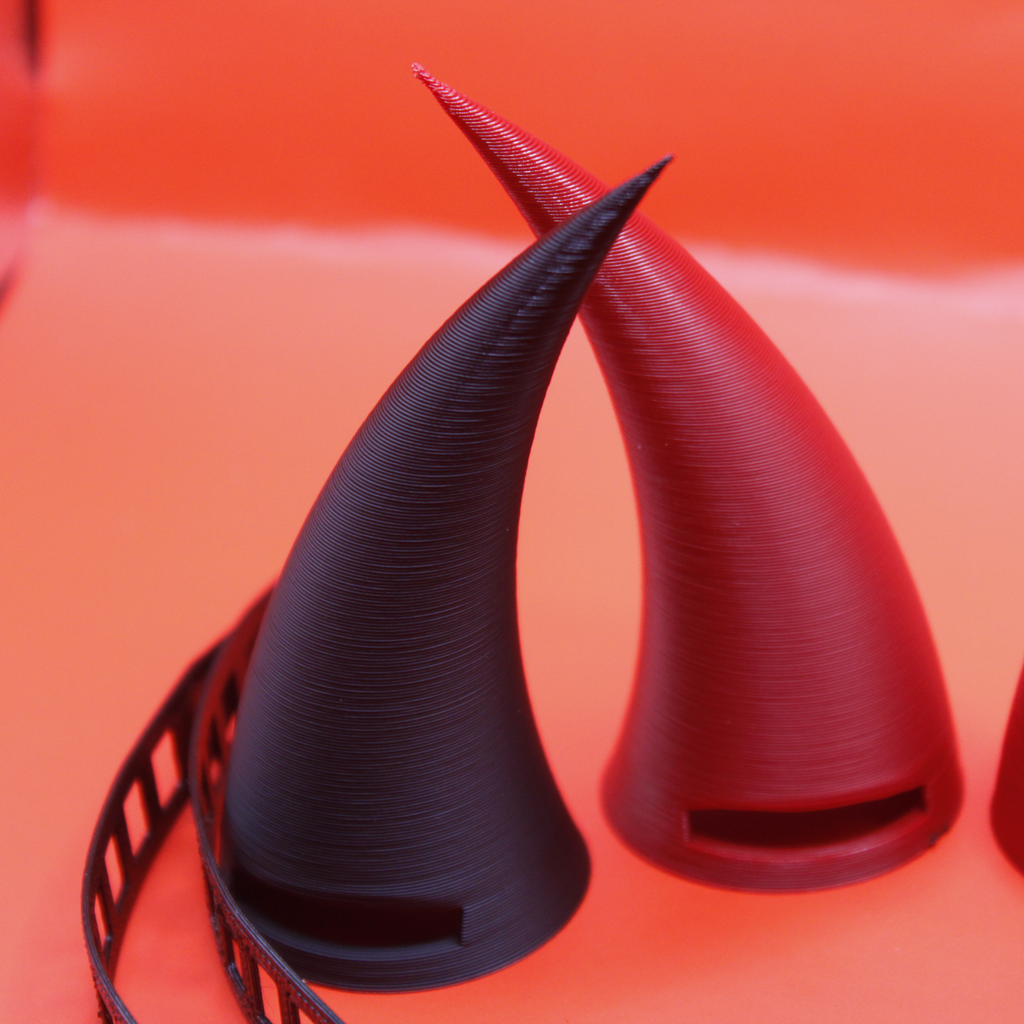 Headphone horns