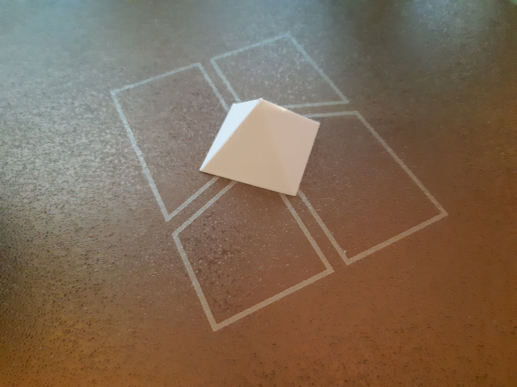 <BSG> SQUARE PYRAMID