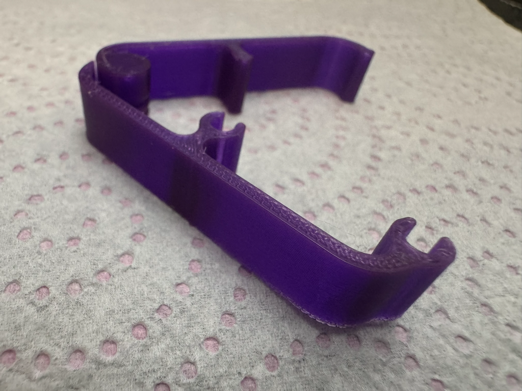 Cable clip