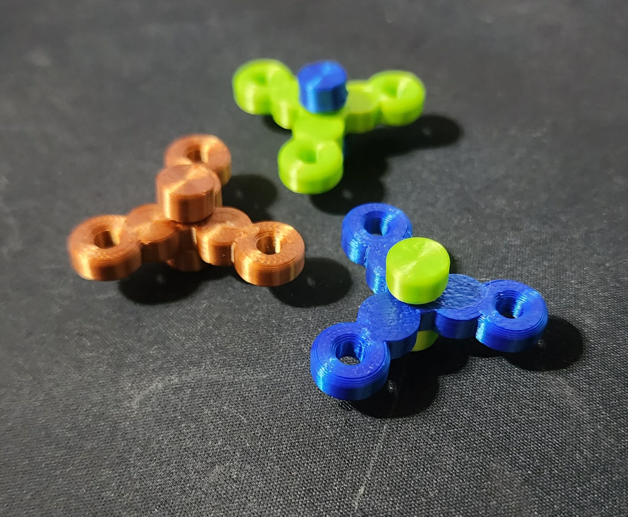 Mini Fidget Spinner - use 12mm long filament piece