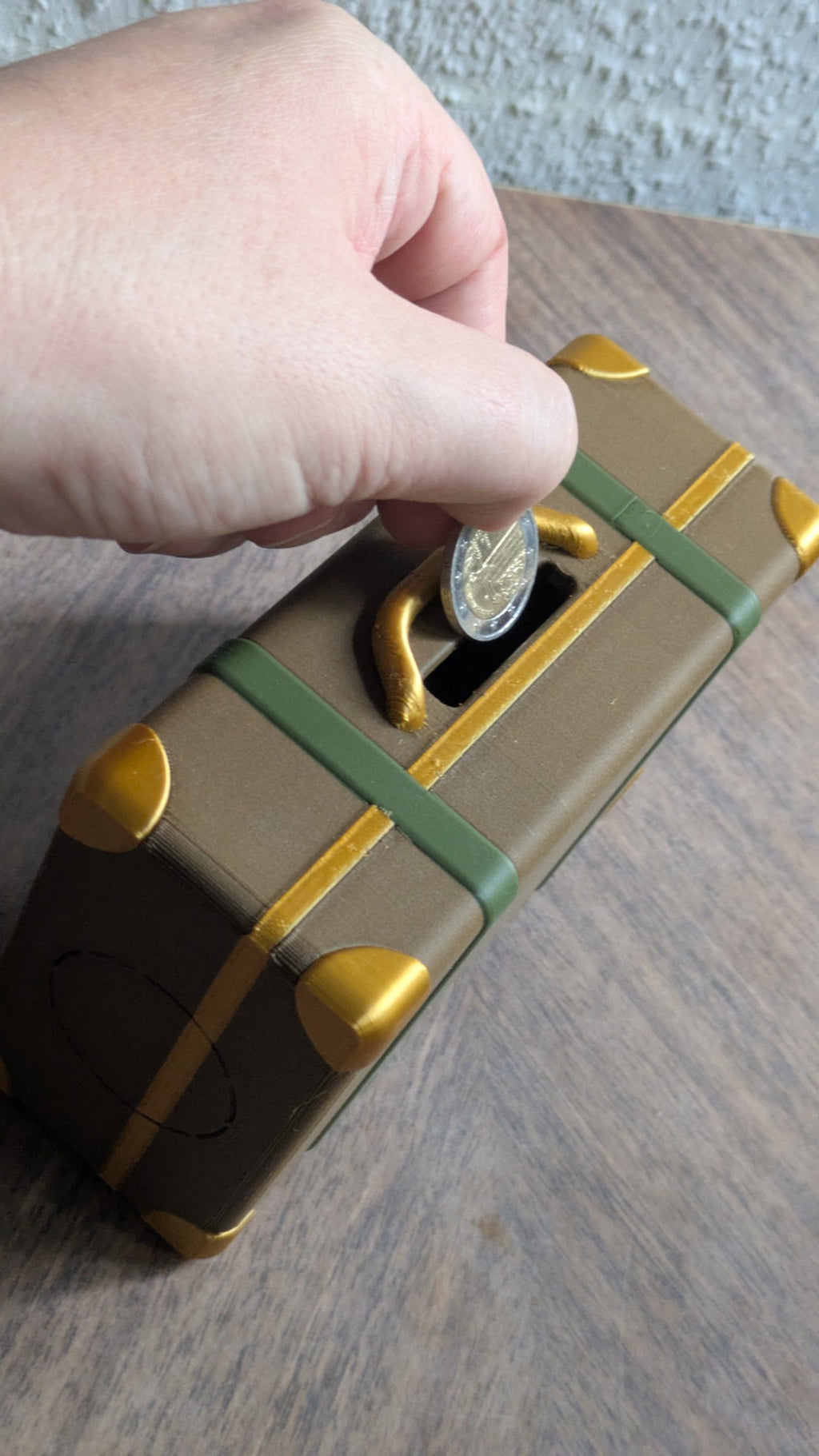 Travel Fund Piggy Bank – Old-Style Suitcase