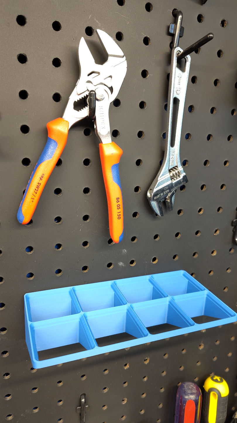 Universal Pegboard System - Gridfinity 2 x 4 Shelf