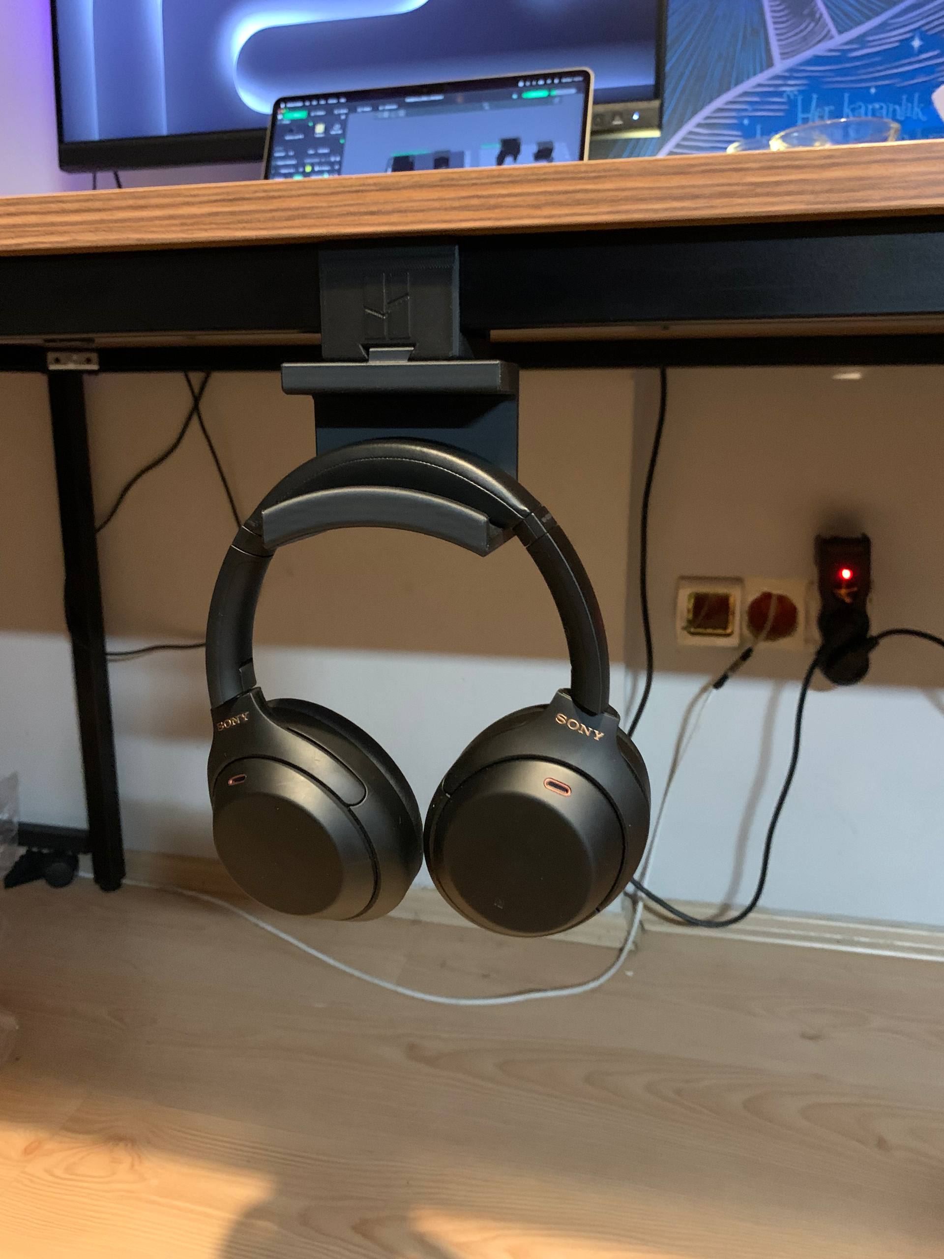 Headphone Hanger - Horizontal & Vertical Clamp