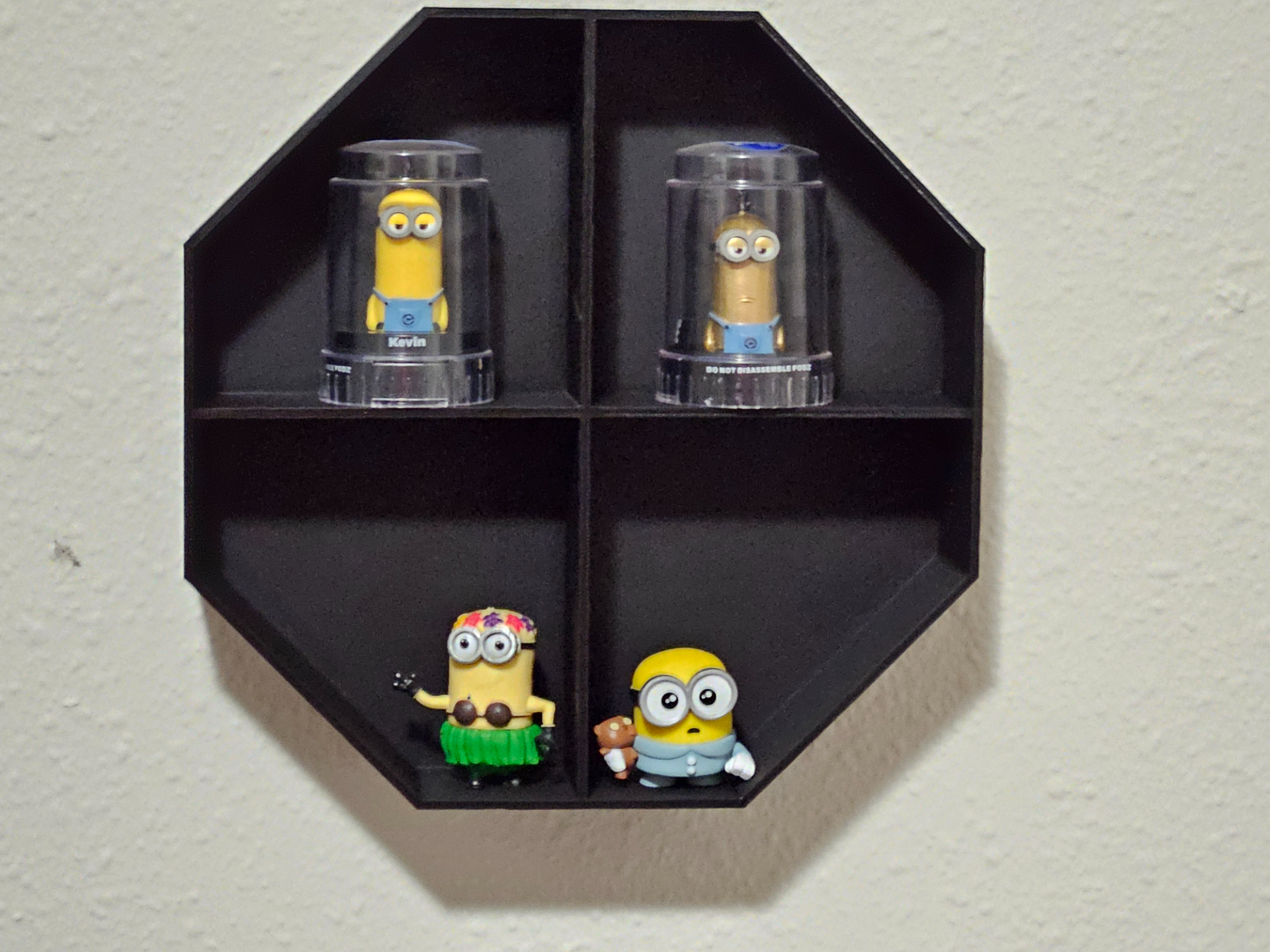 Desktop/Wall Mounted Octagon Display Shelf