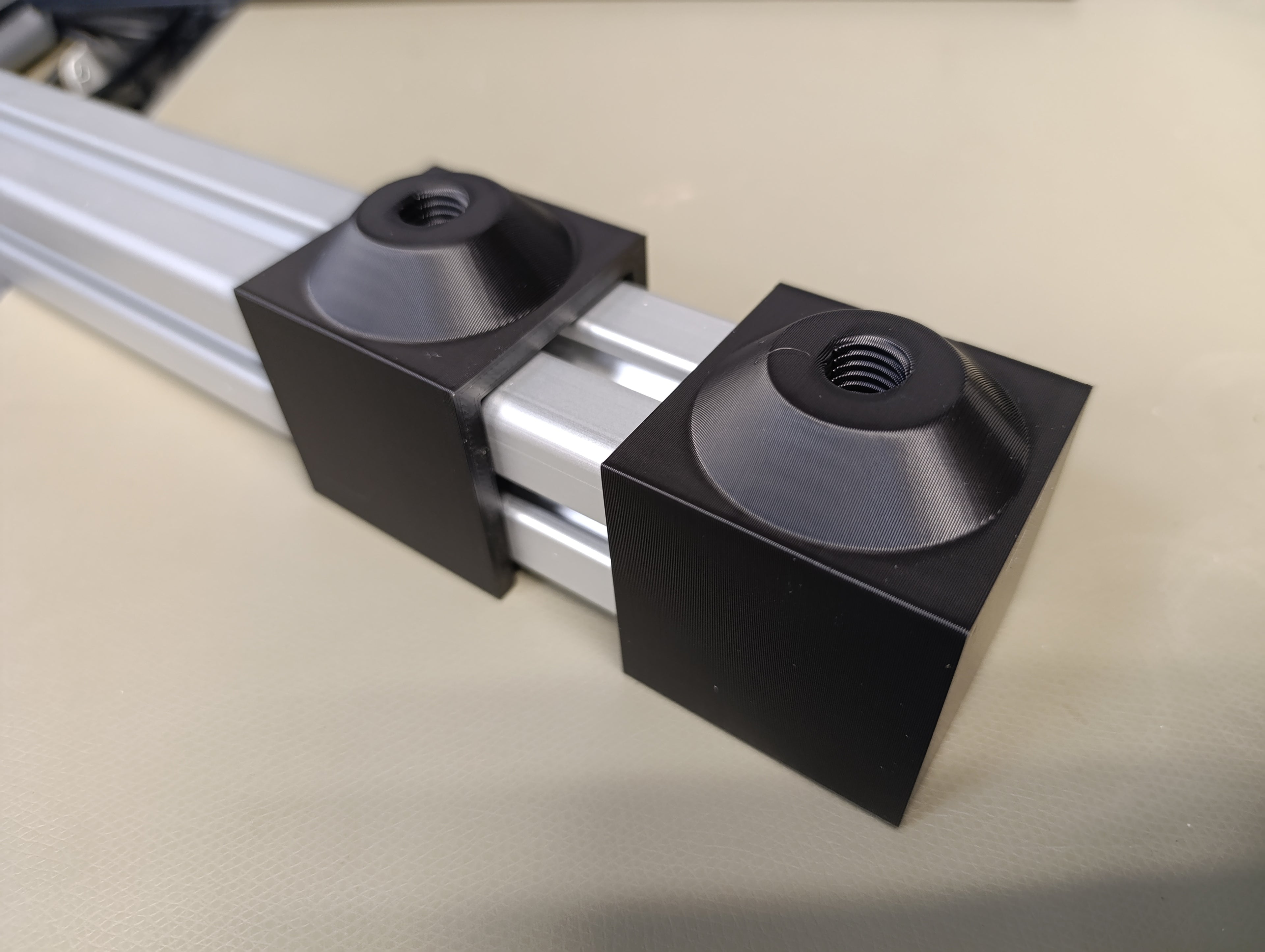 4040 aluminum profil drill guides