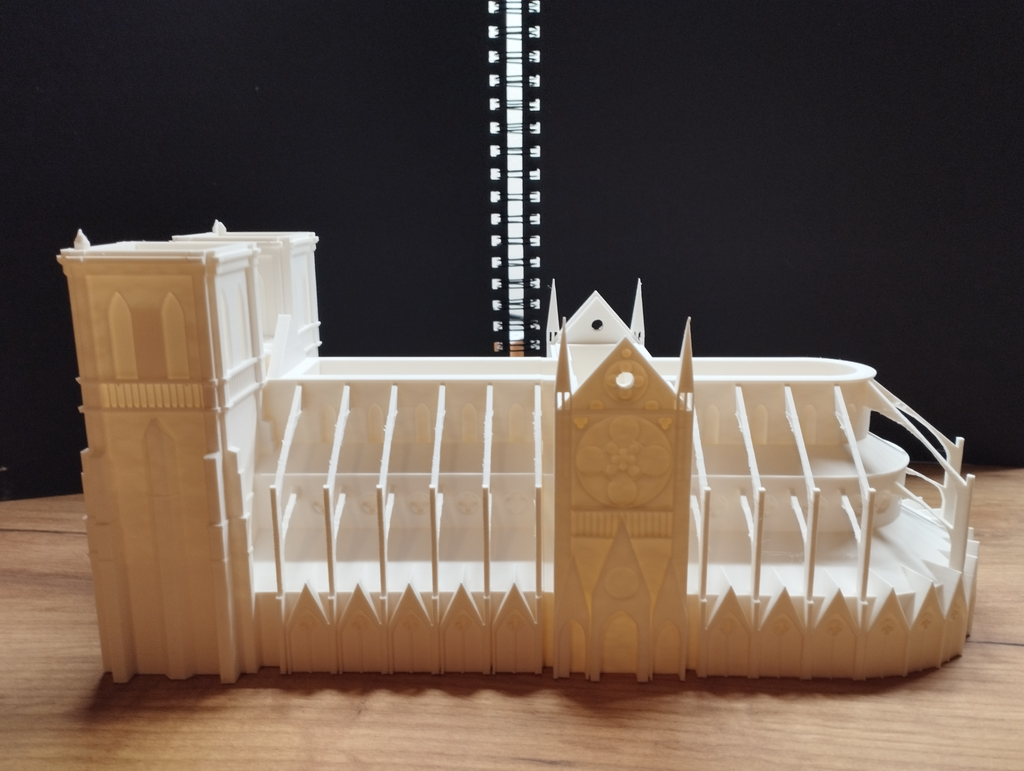 Notre Dame desk organizer
