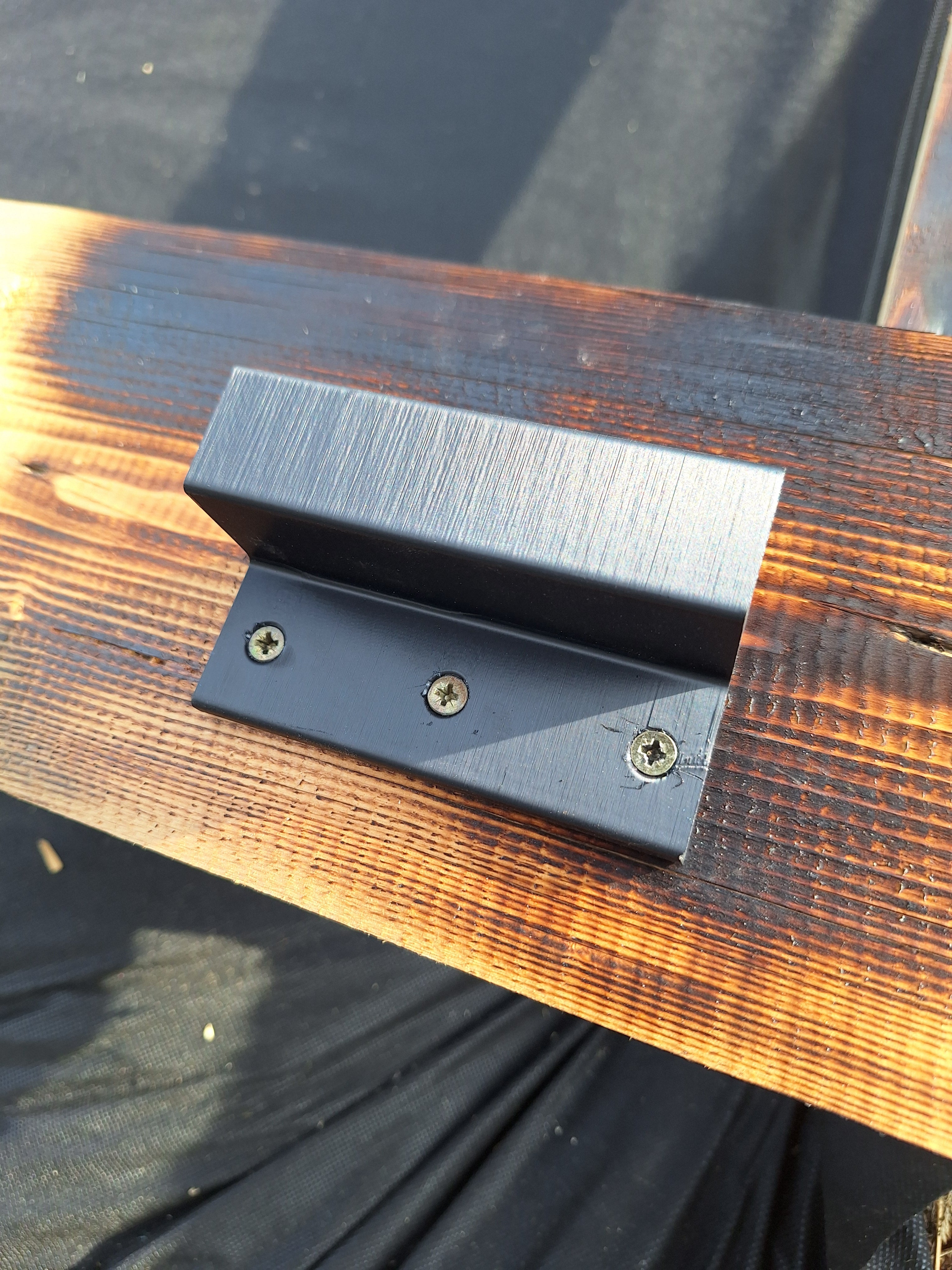 Solar panel holder - 10 mm and 20 mm overlap