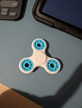 Classic fidget spinner in under an hour