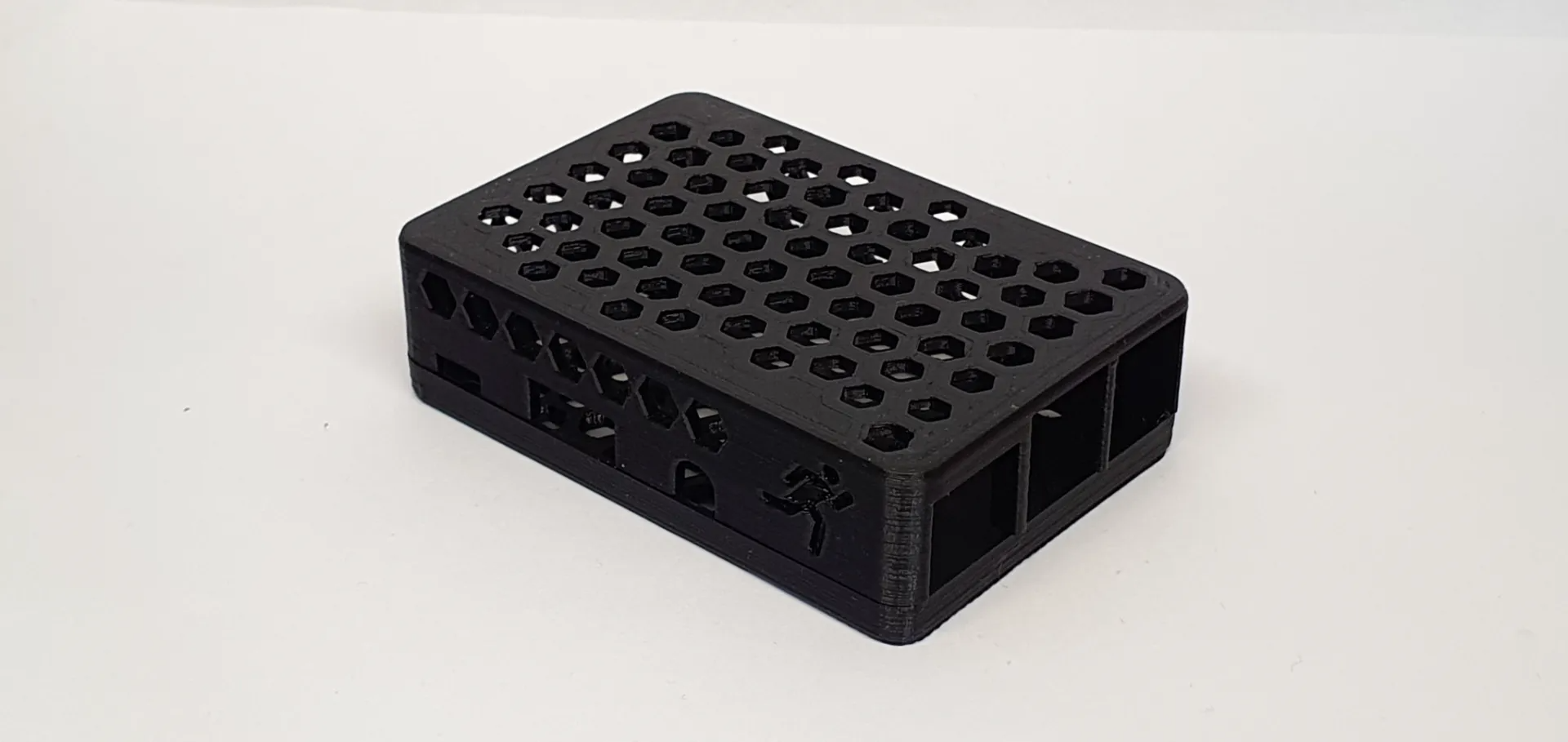 Cocoanix Case Pro V2 The NEW Case for Raspberry Pi