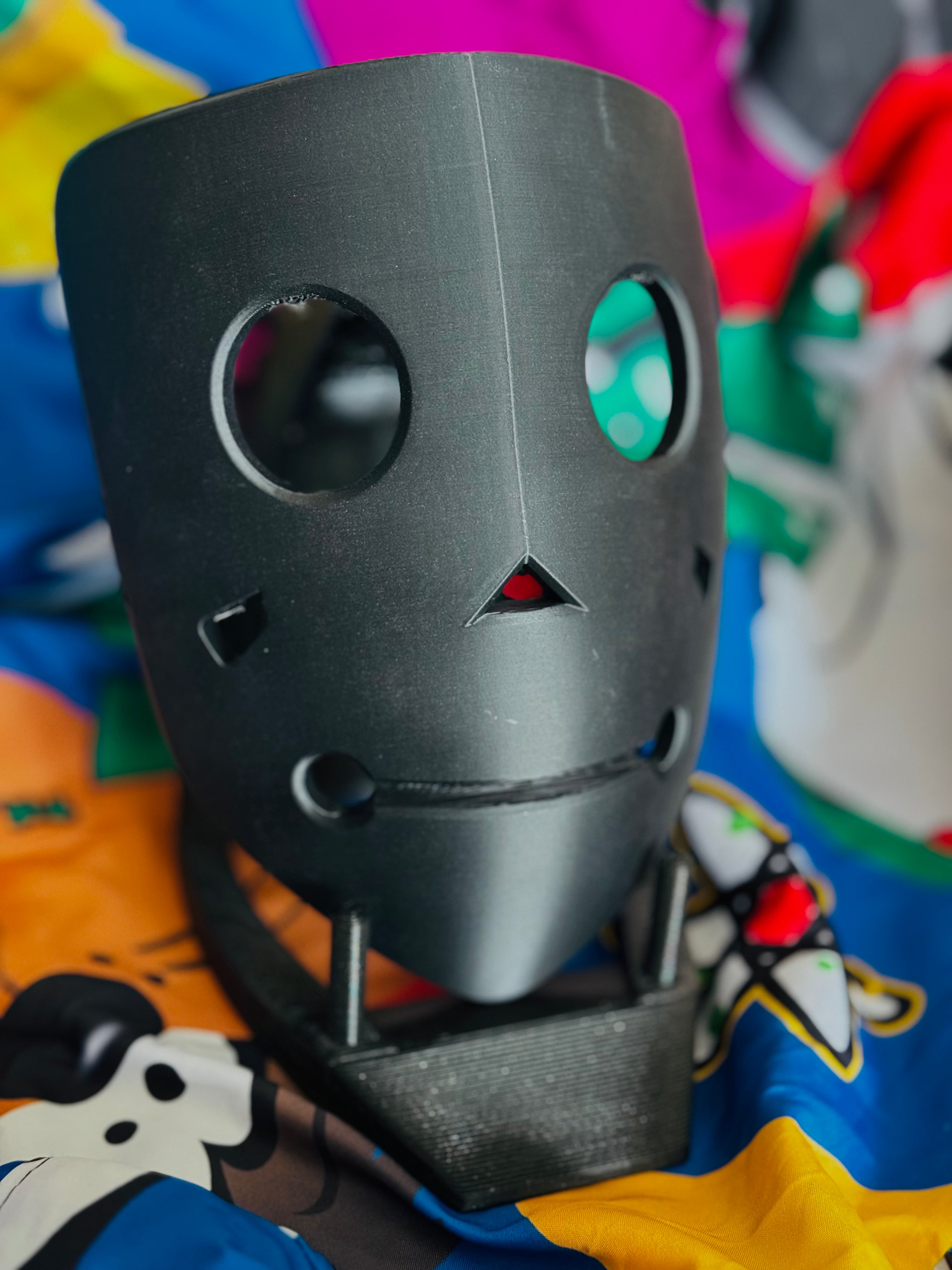 Lucky Guy Mask from Mime and Dash