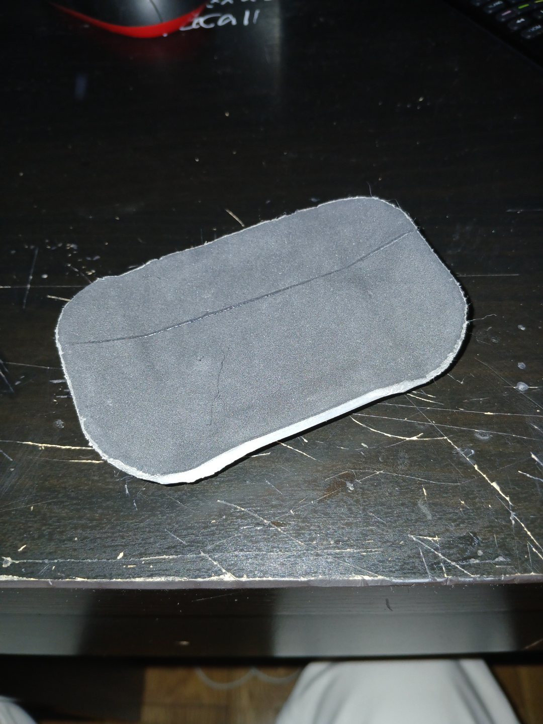 60 mm wide fingerboard