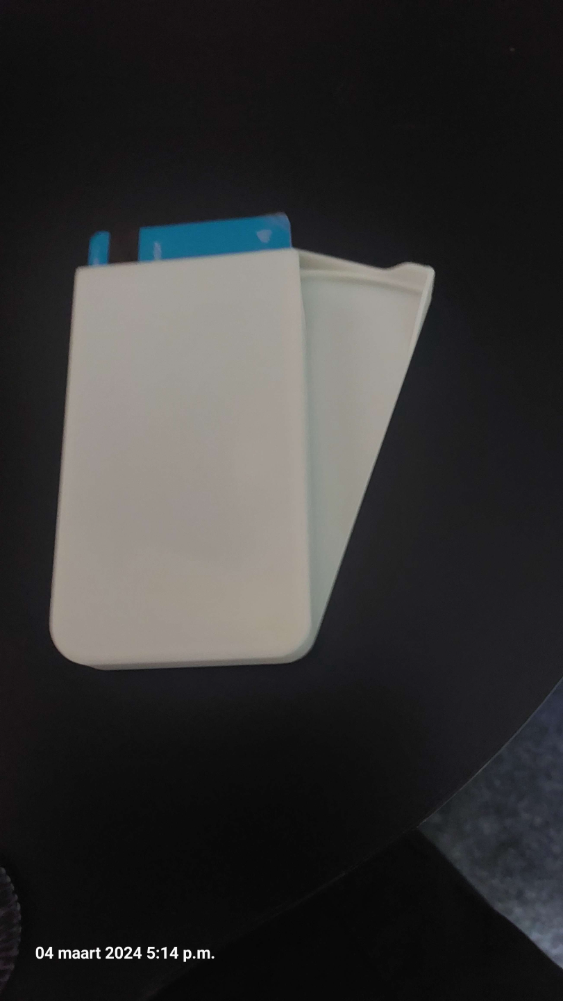 Sliding wallet