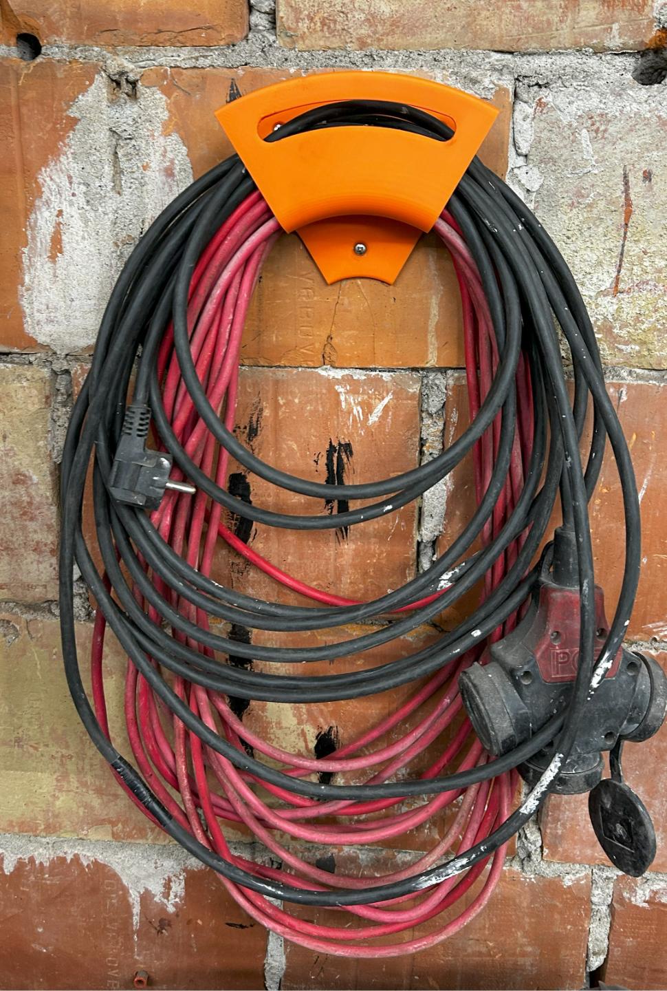 cord /hose/cable holder
