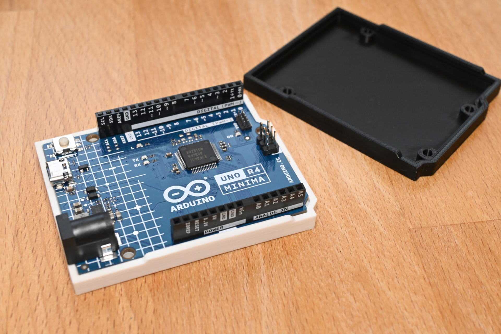 Snap-on Arduino UNO bottom cover