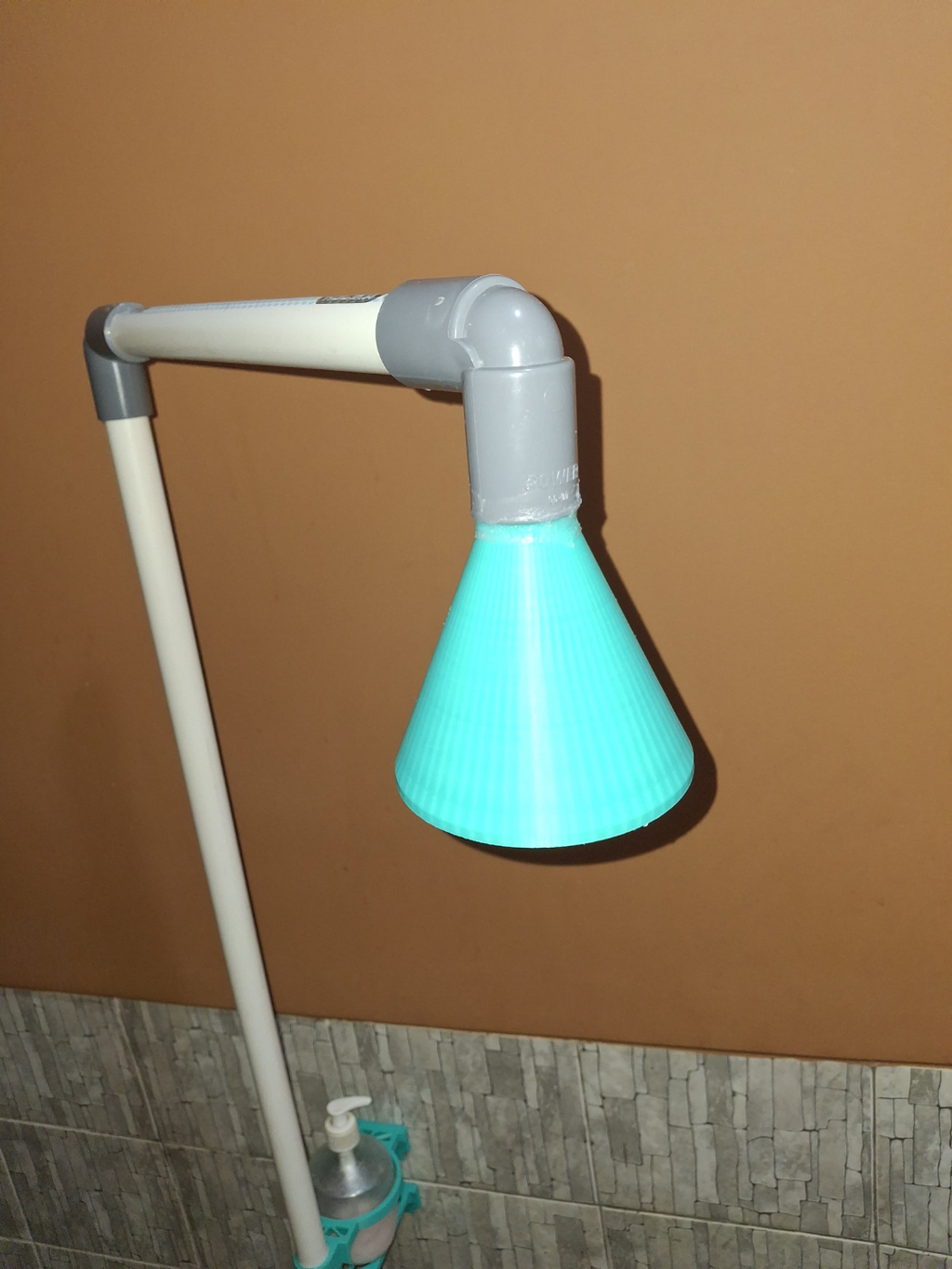 shower head simple, no support, for 3/4 inch pipe