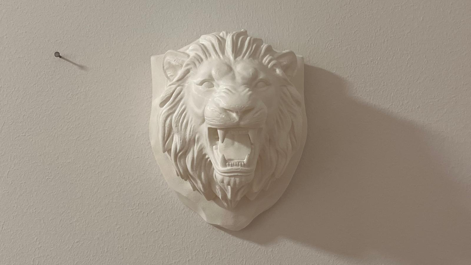 Lion Head Bust - Wall Mount