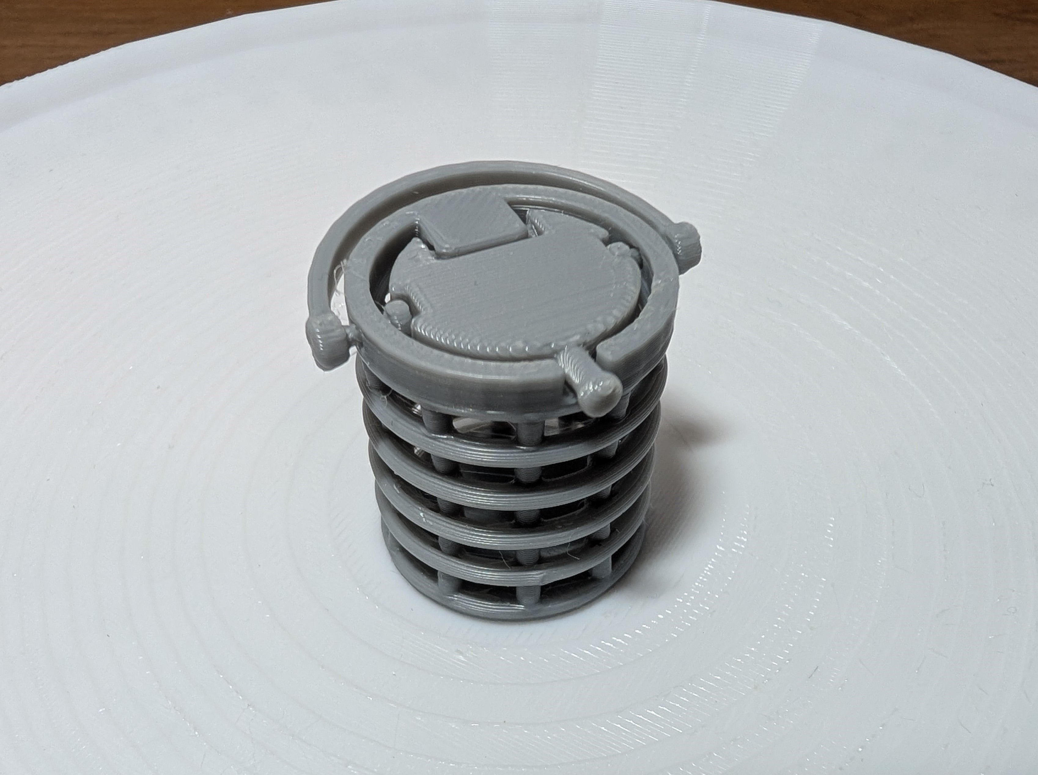 Basket with lid & Chair