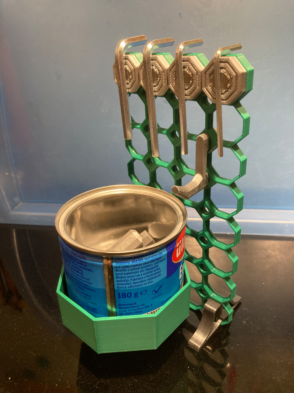Multiboard octo bin