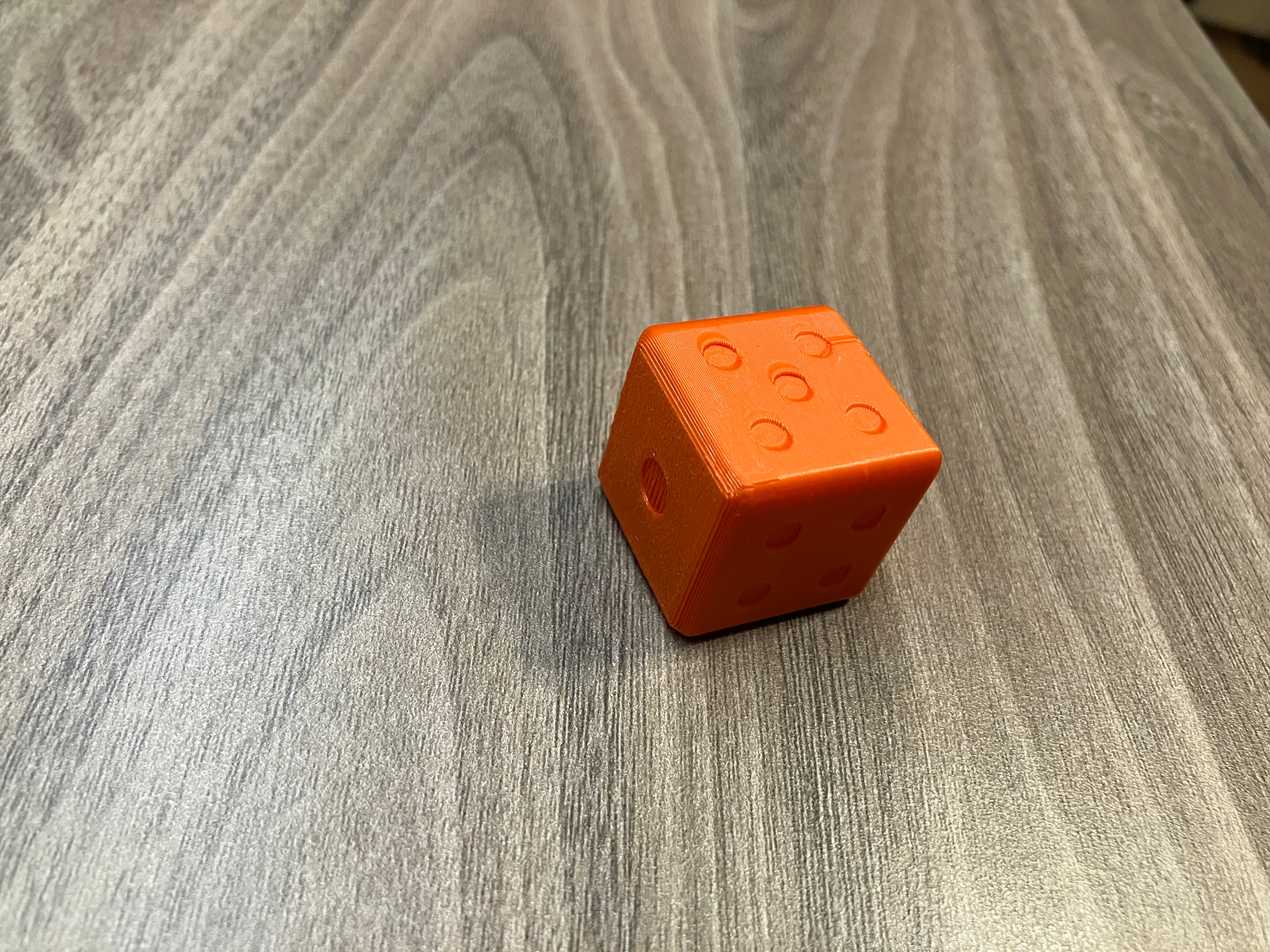 Game dice