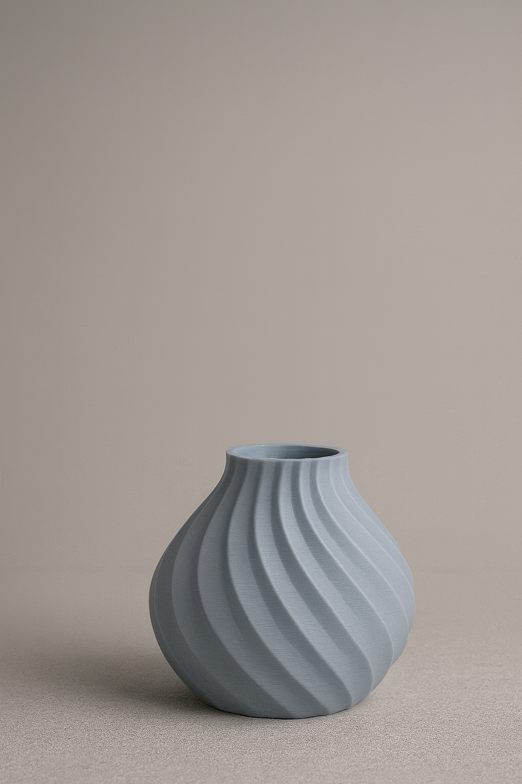 Modern_Twisted_Flower_Vase