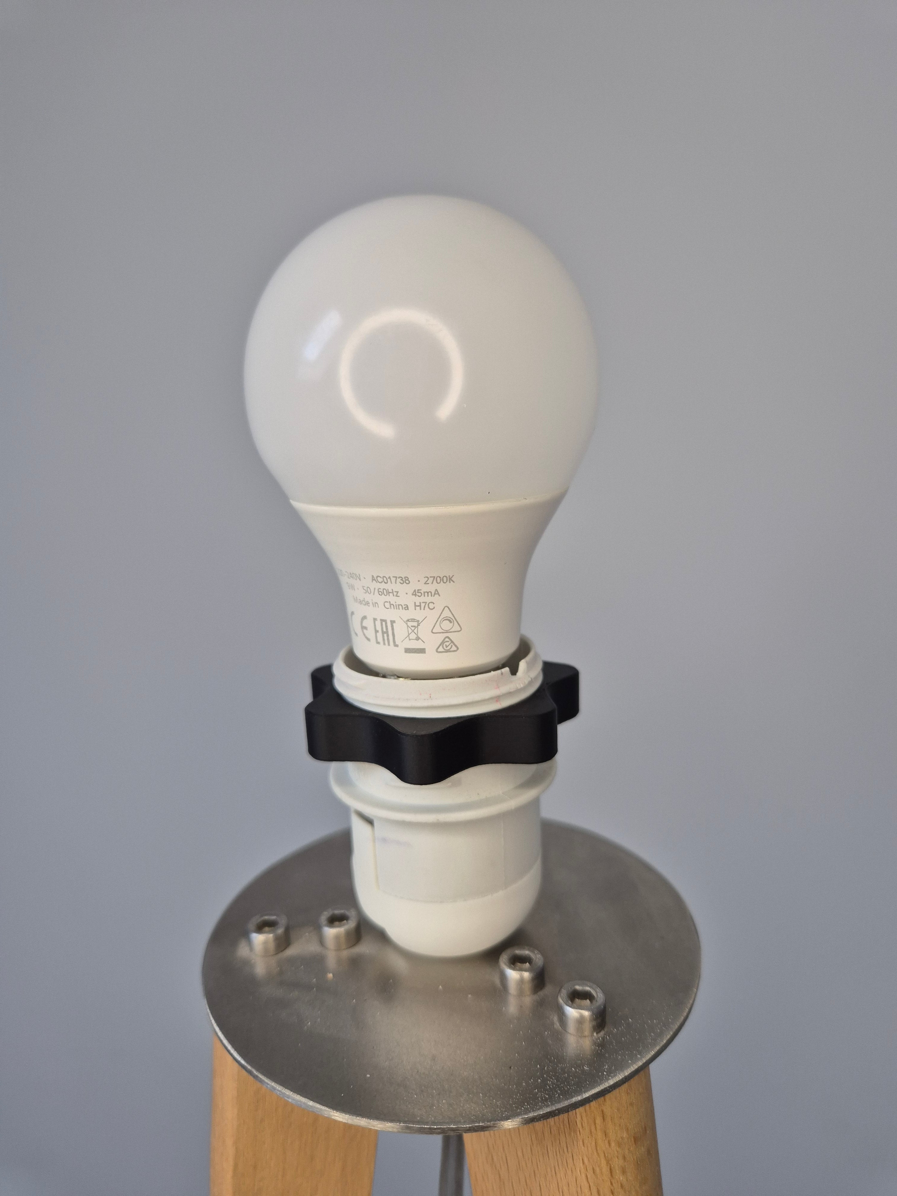 M40x2,5 Fixation nut for E27 lamp finger shape
