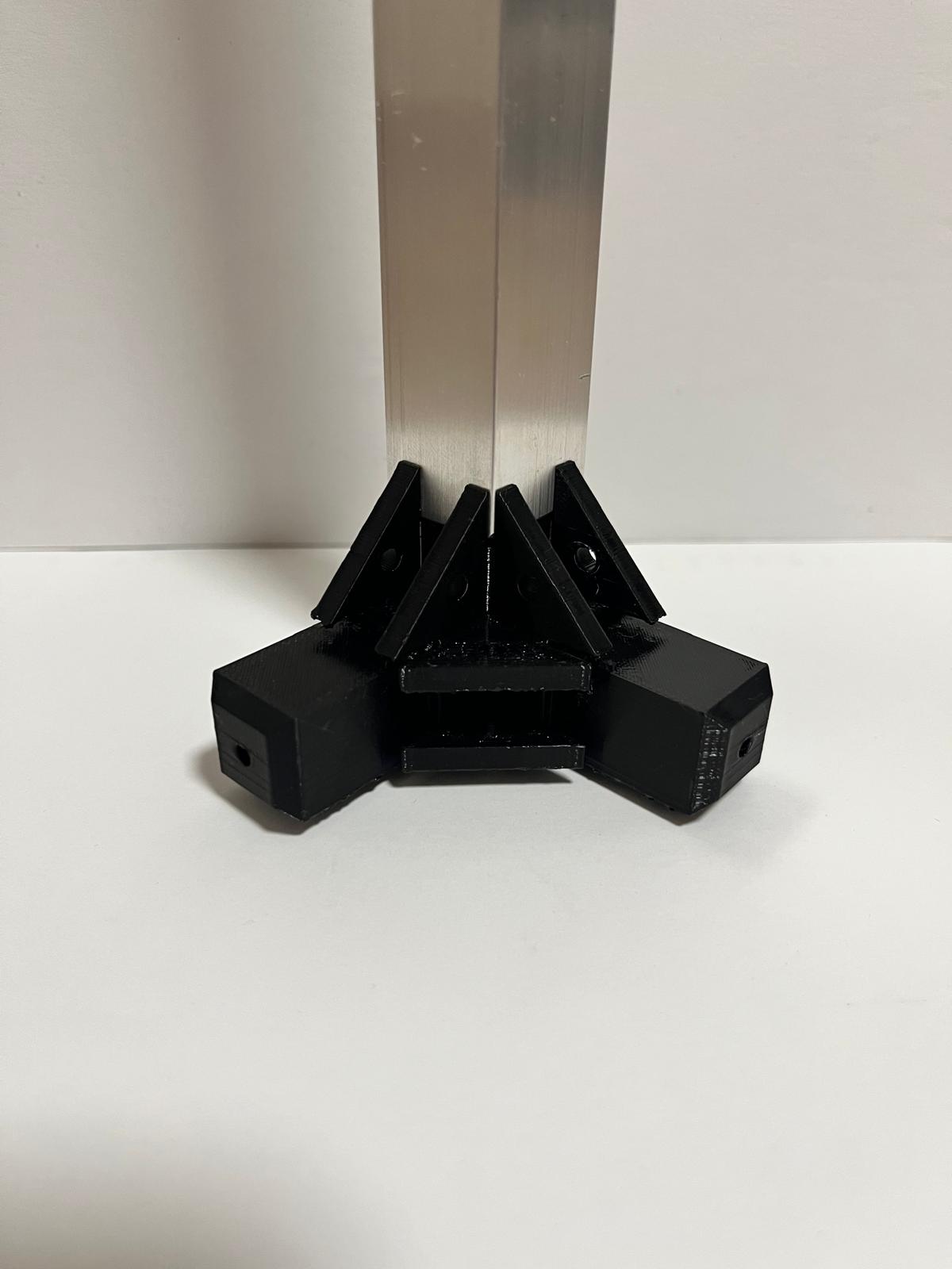 tee-triple profile connector