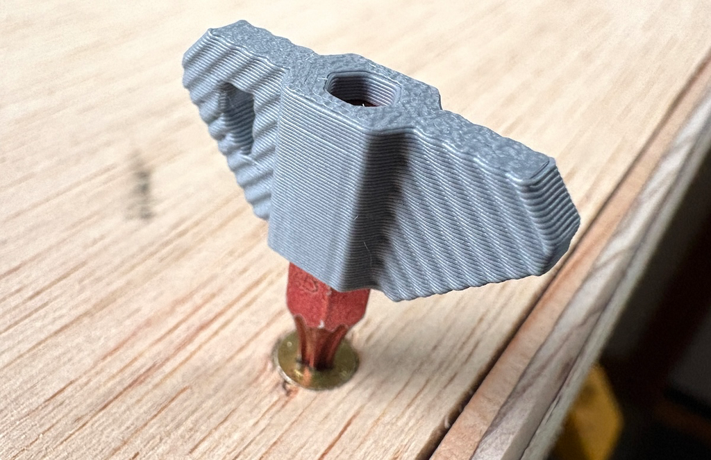 Low-Profile EDC Bit Driver