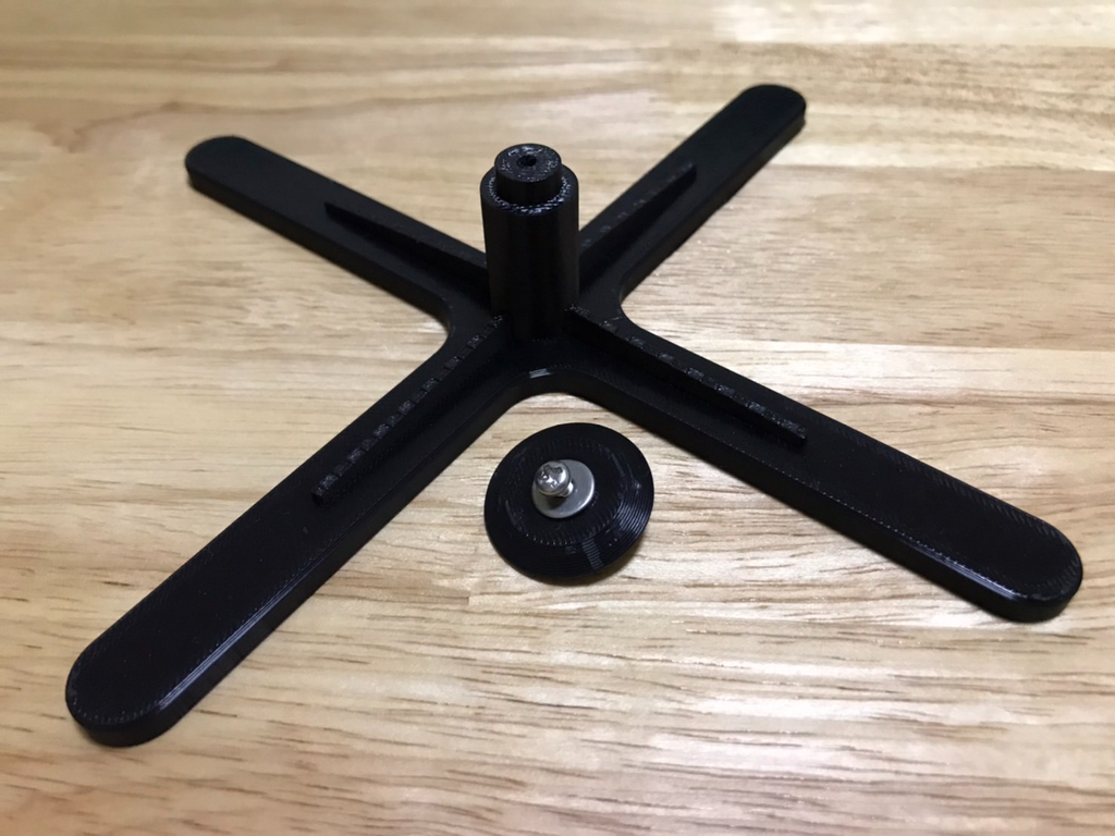 Screw tray