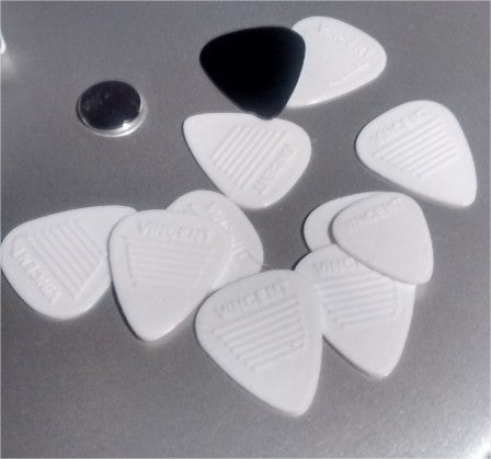 Guitar Pick Standard 351