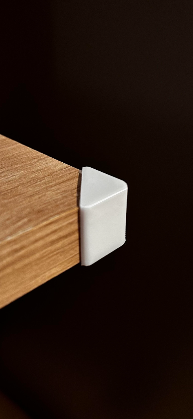 corner protector configurable