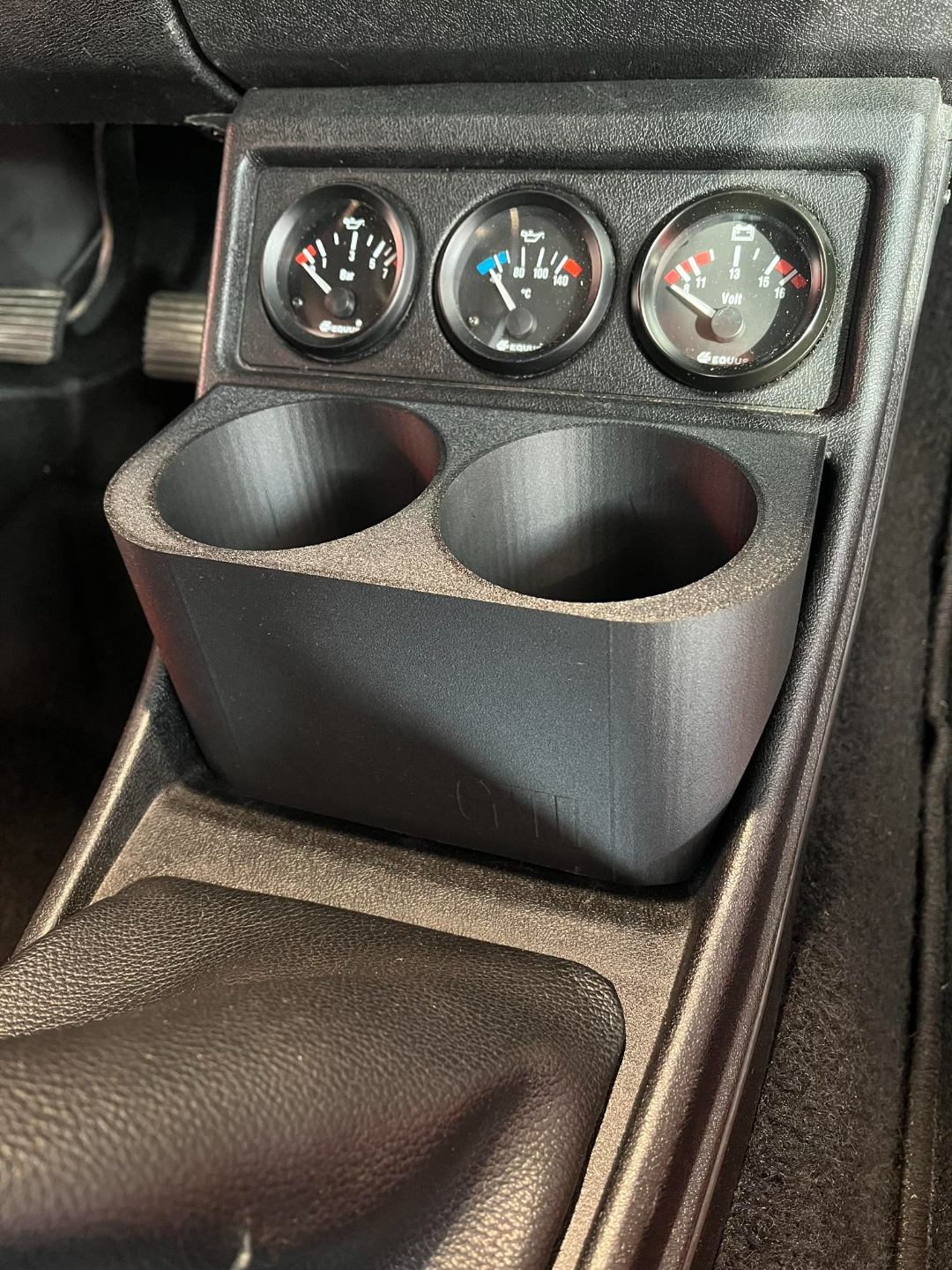 VW Golf MK1 GTi cup holder / center console