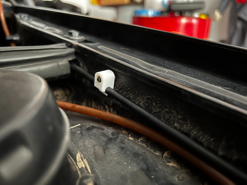 VW Clip for cables and hoses