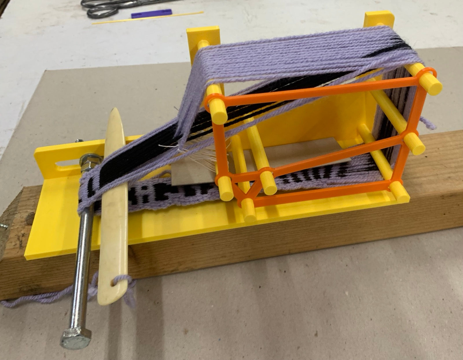 Small inkle loom