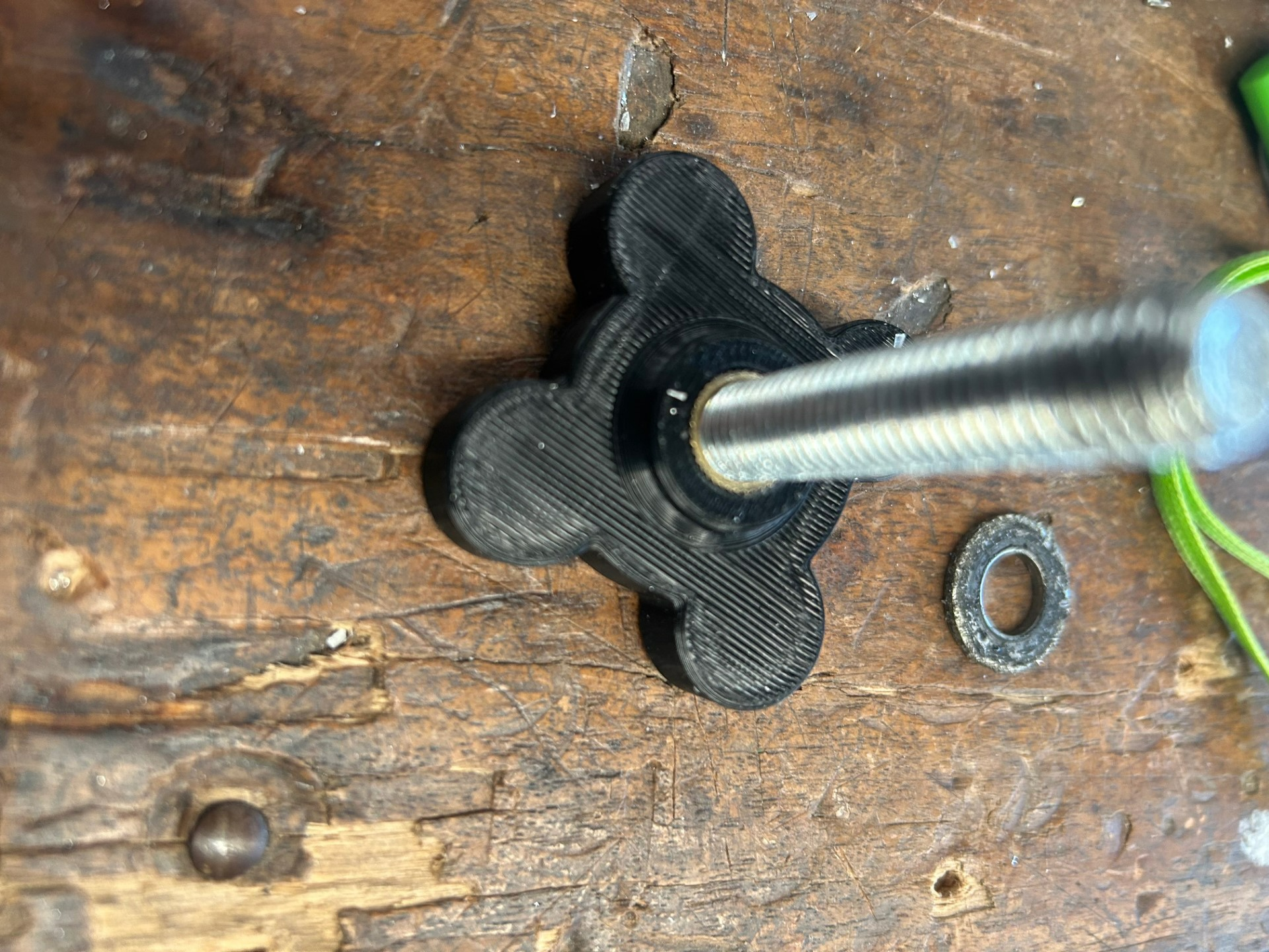 Knob M10