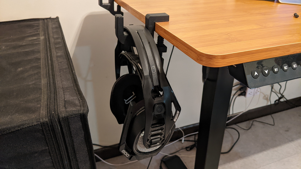 Simple Headset/Headphone Hanging Clamp