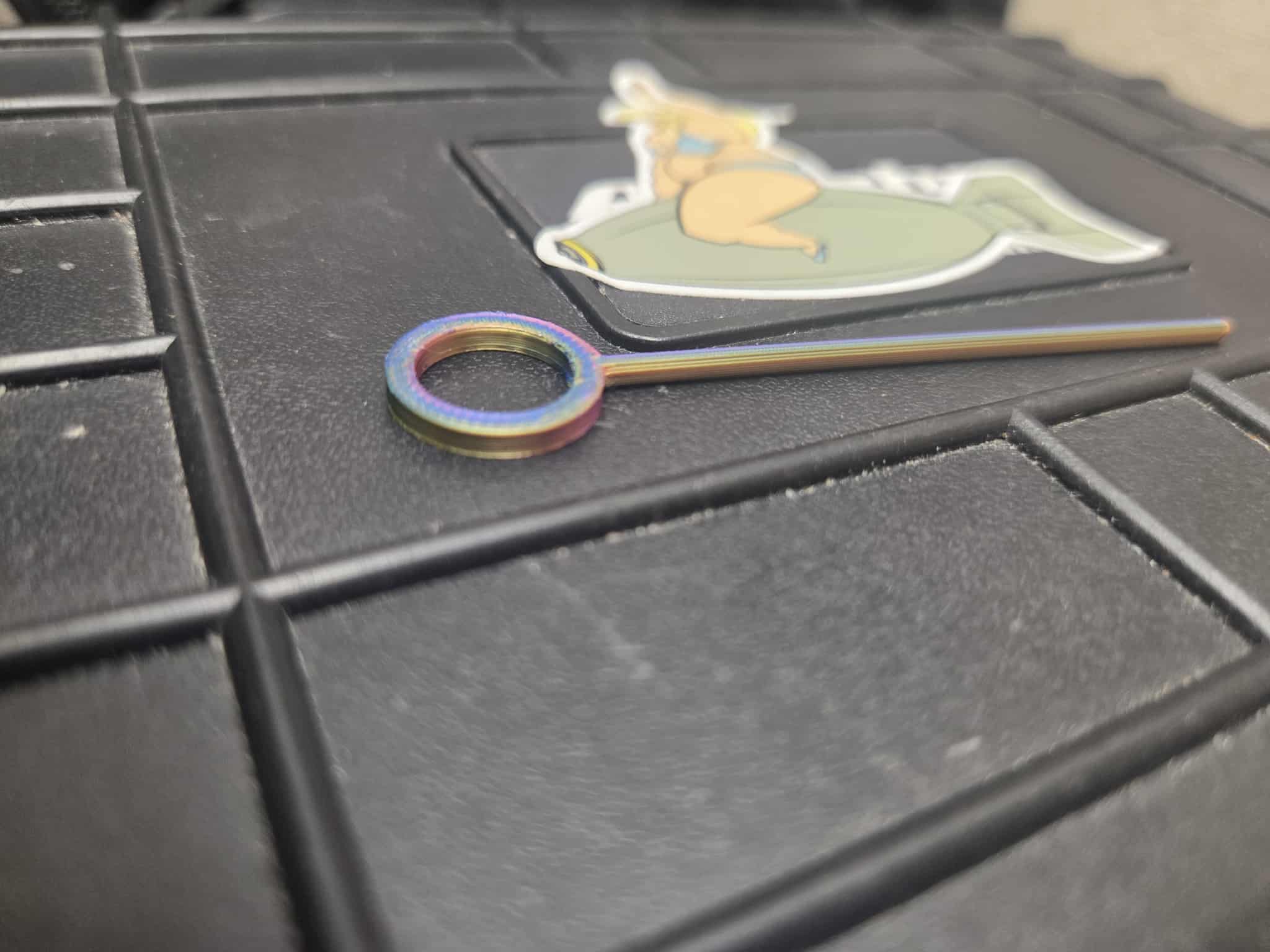 Lock-Out Lifesaver key for interior doors