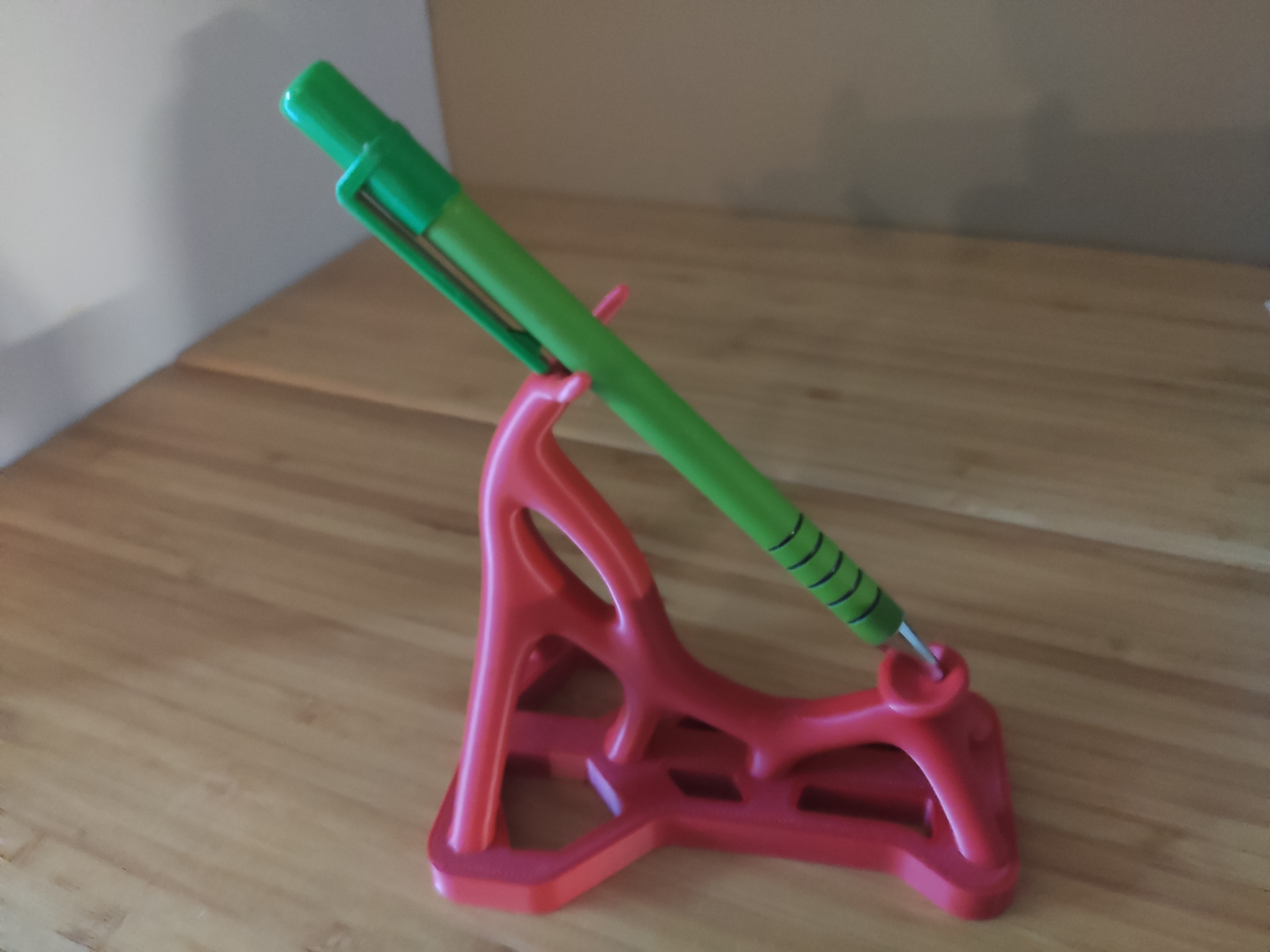 Organic Pen Stand