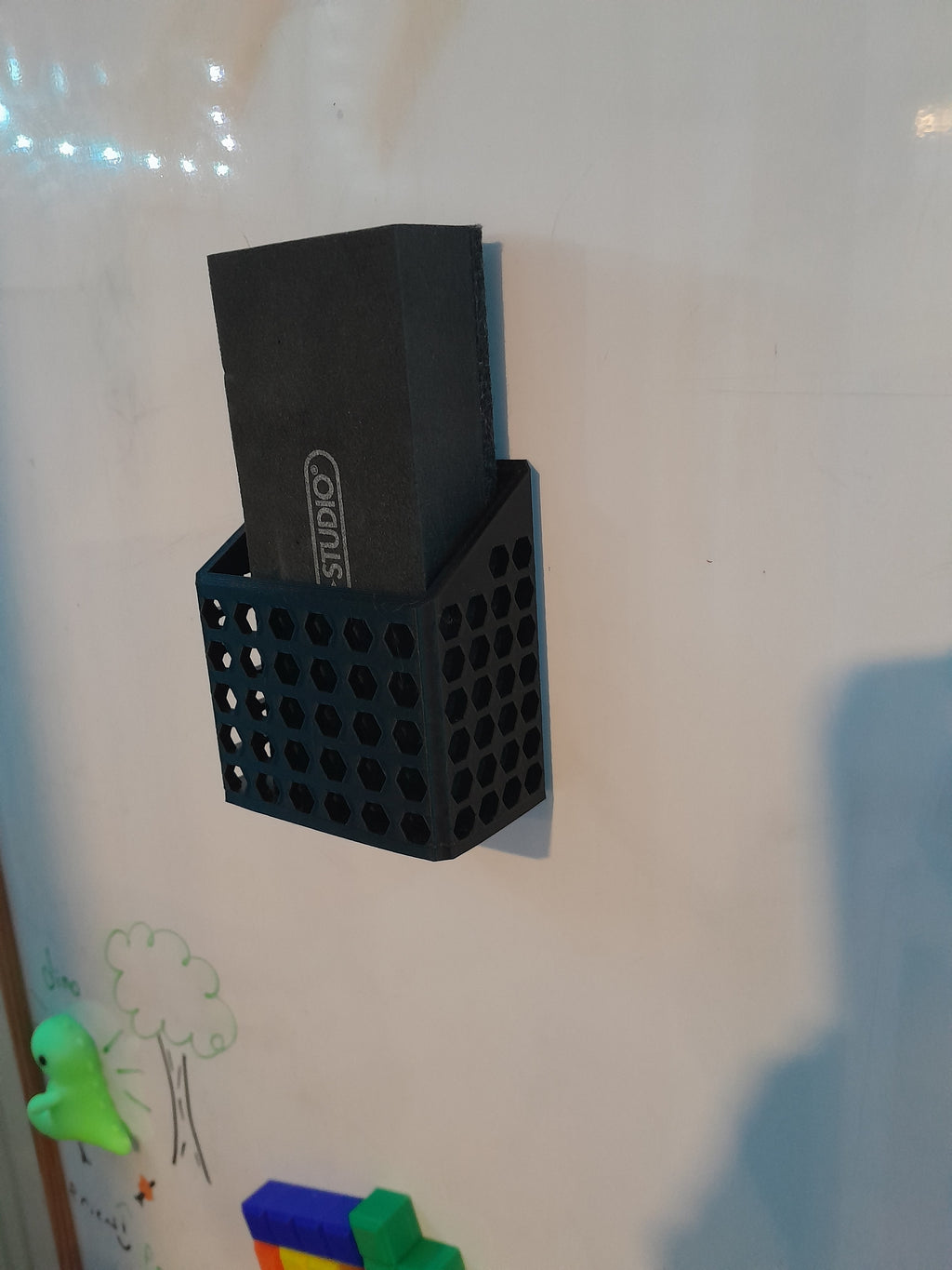 Magnetic whiteboard bin