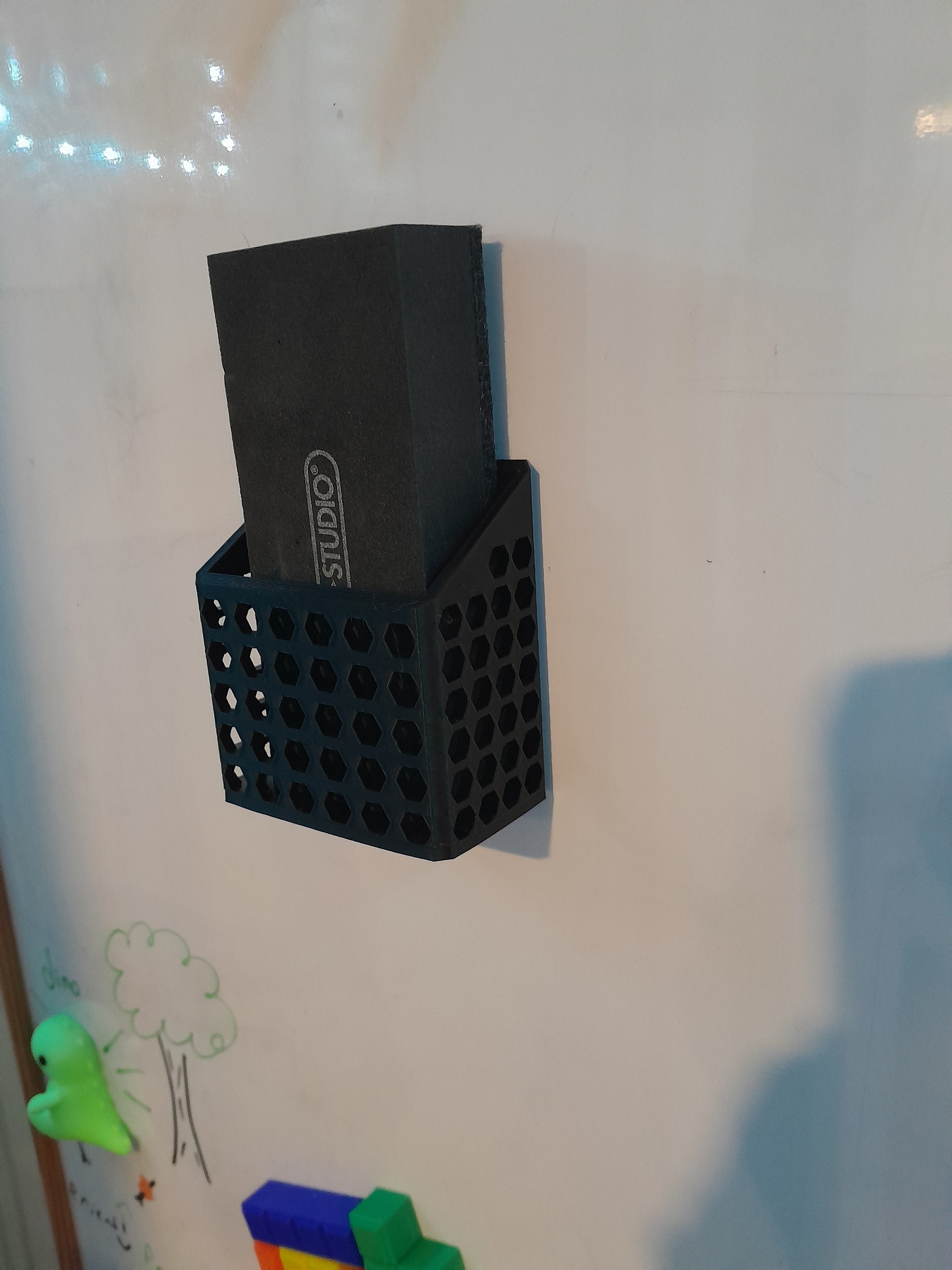 Magnetic whiteboard bin