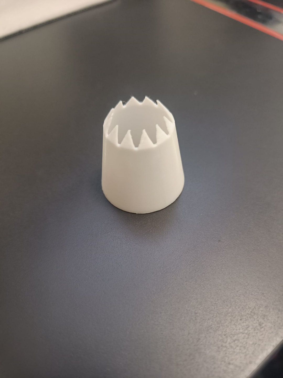 Piping bag tip