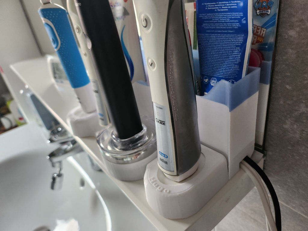Family organizer electric toothbrush.
