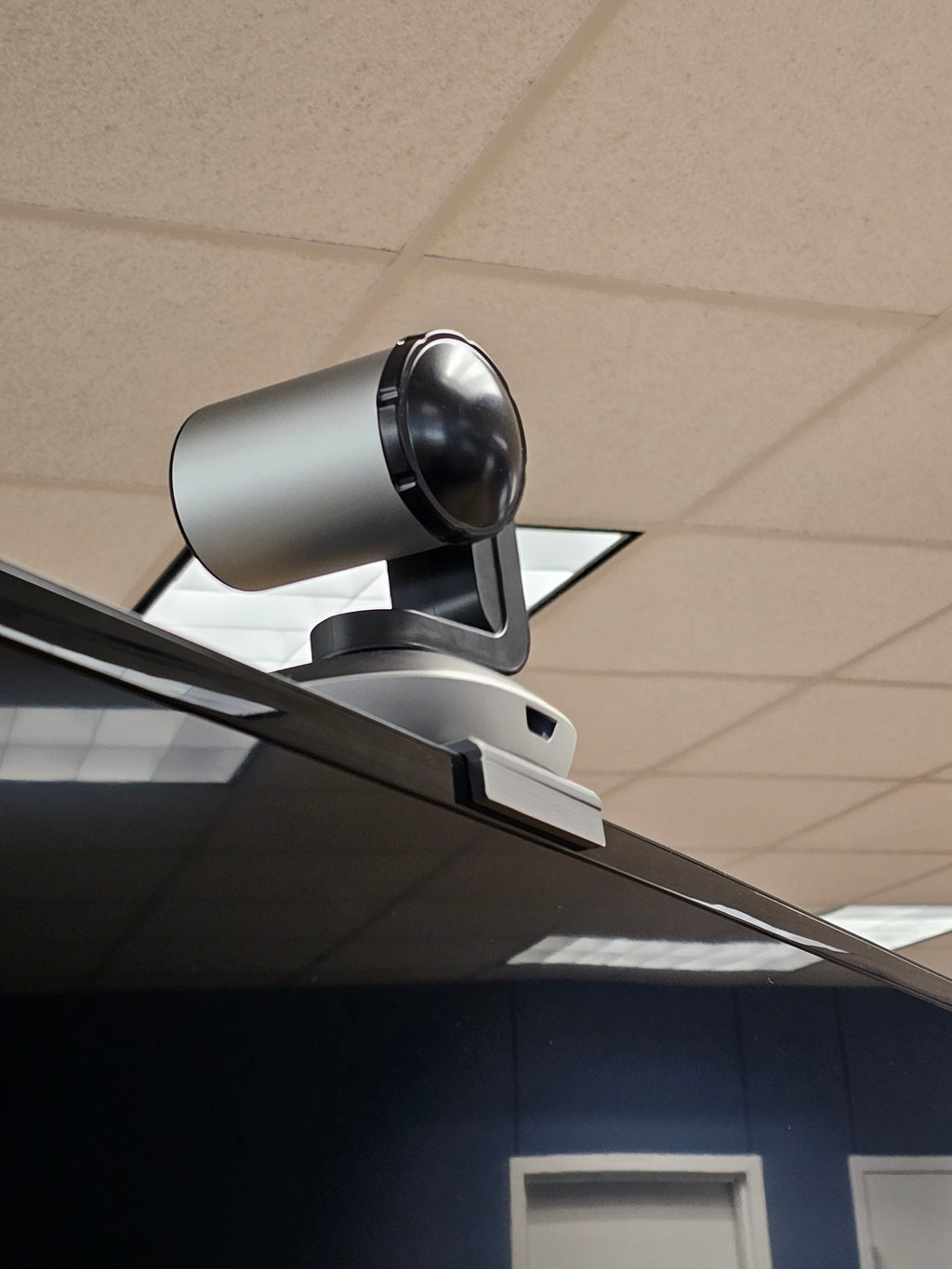Logitech PTZ Pro 2 Camera TV Mount