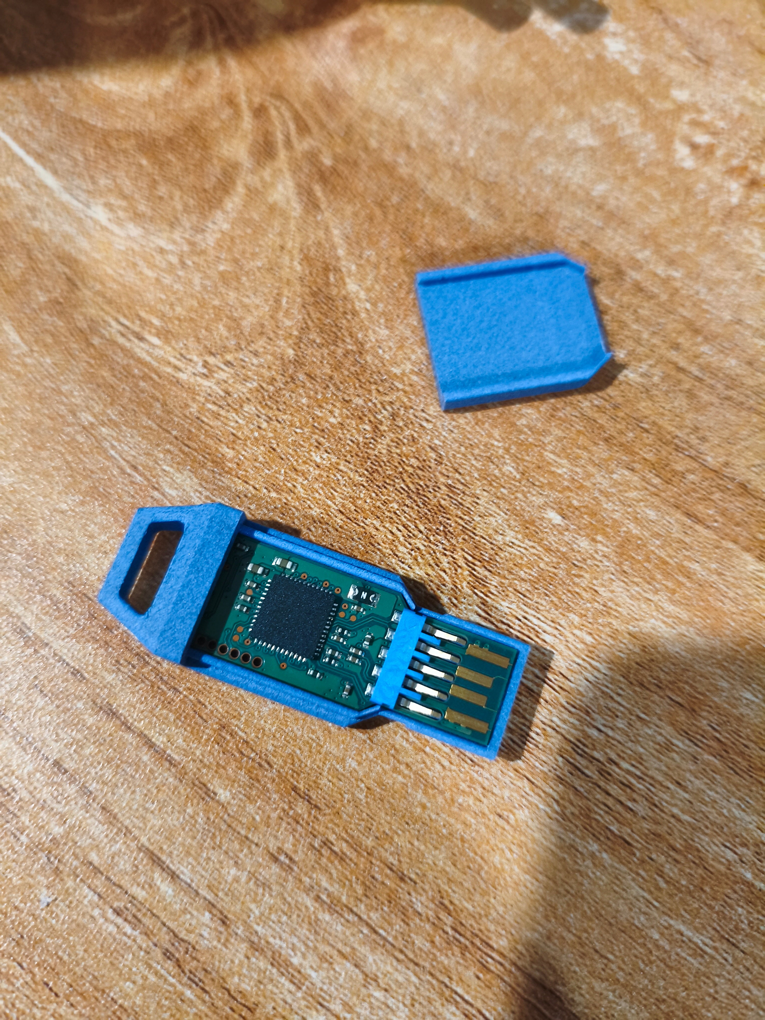 U盘外壳SanDisk闪迪酷邃USB3.2替换外壳