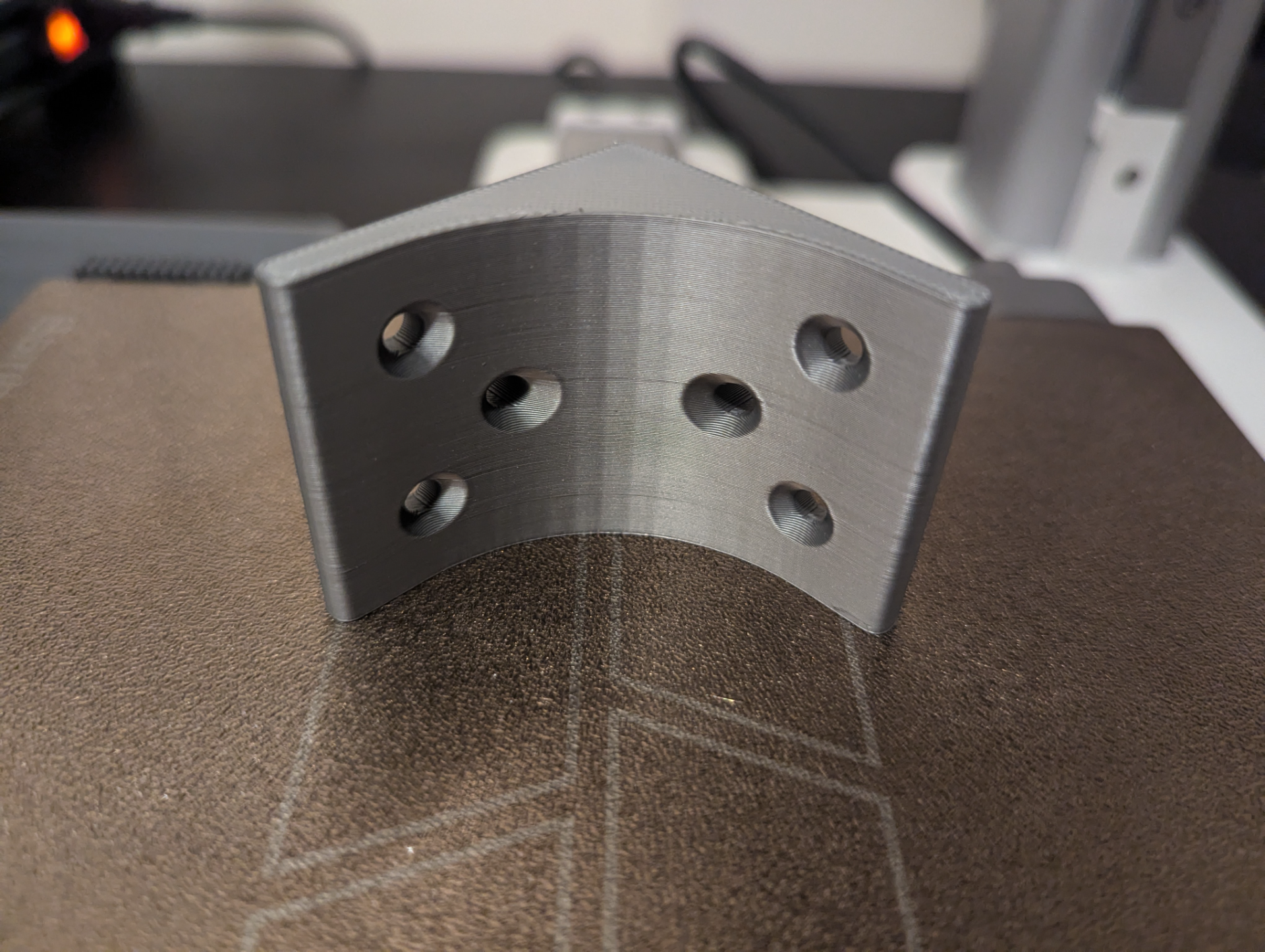90 degree bracket 45x45x40 M4