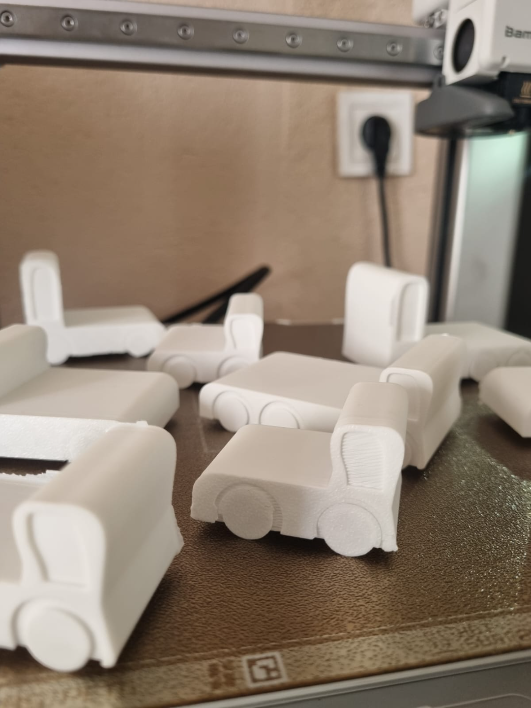 Garage and Car Puzzle - Level 10 / 10